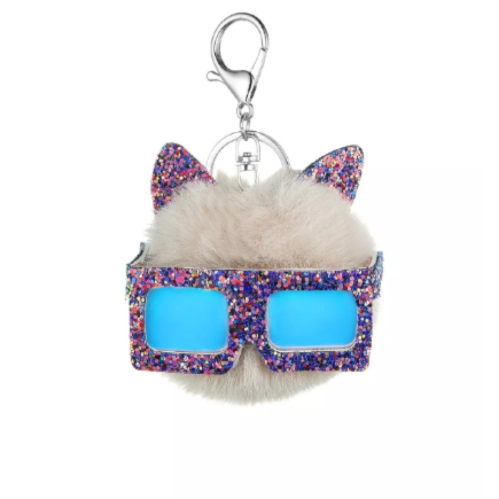 *NEW* RETRO KITTY POM KEYCHAIN